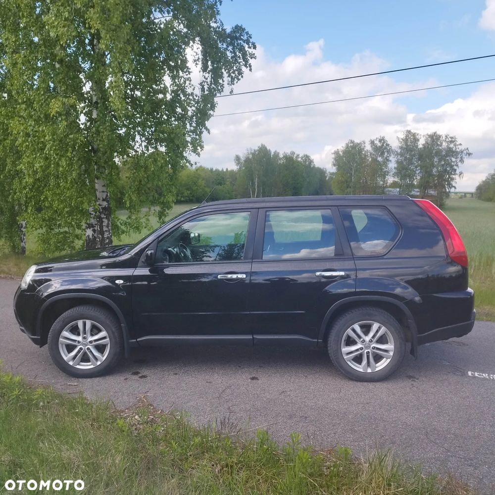 Nissan X-Trail - 4