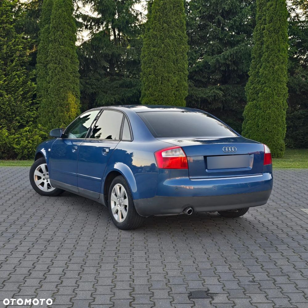 Audi A4 Limousine 2 - 12