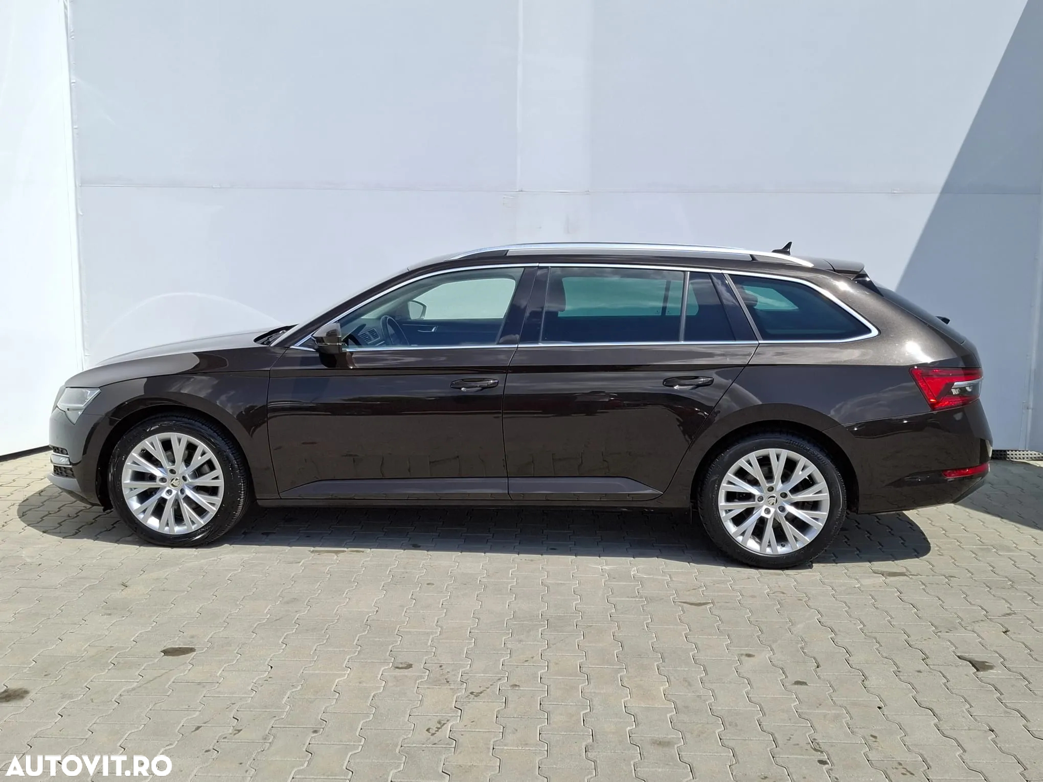 Skoda Superb 2.0 TSI DSG Style - 16