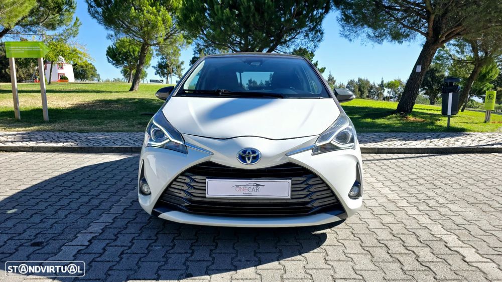 Toyota Yaris 1.5 HSD 20 Anos - 8