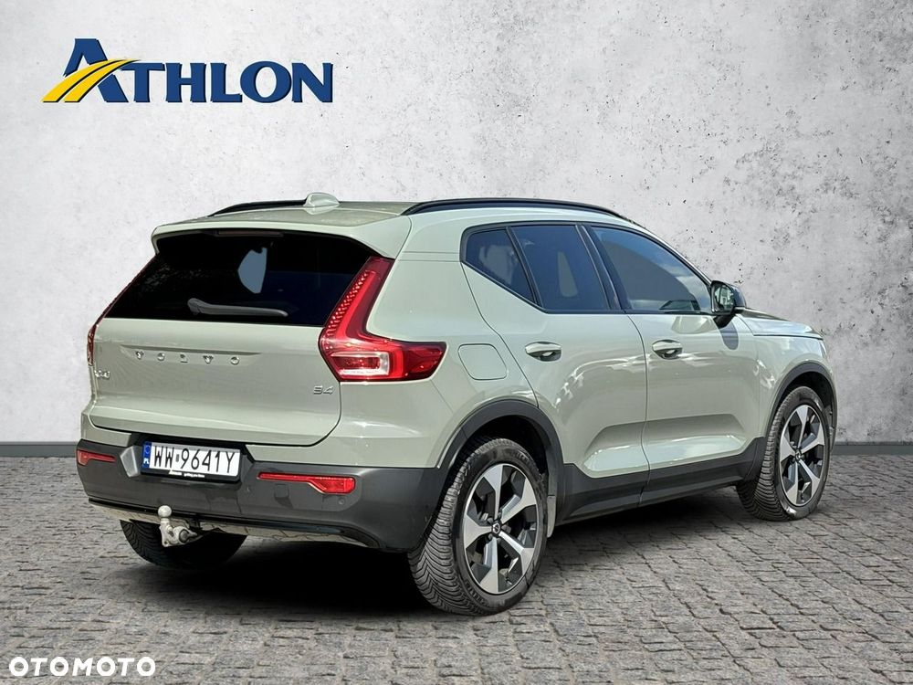 Volvo XC 40 B4 Plus Dark - 5