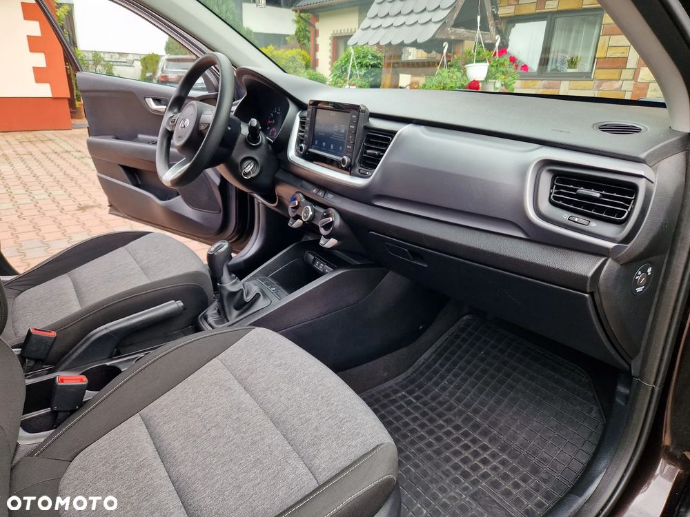 Kia Stonic 1.4 L - 27