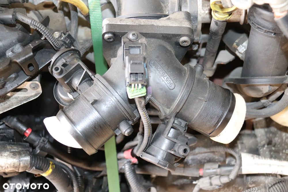 Przepustnica powietrza volvo V50 C30 S40 C70 V70 z roczników 2005-2010 z silnikiem D4204T - 3