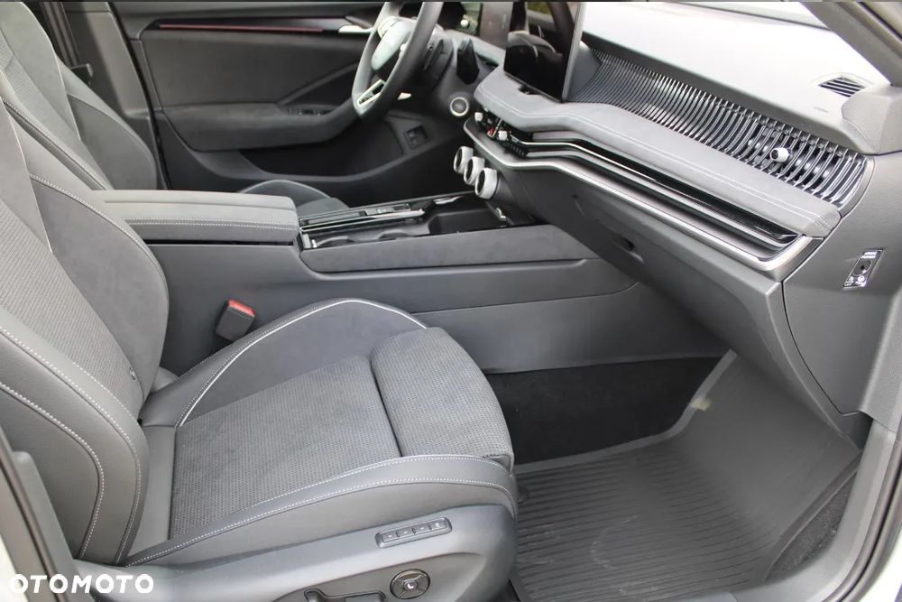 Skoda Superb 1.5 TSI Plug-in Hybrid Sportline DSG - 14