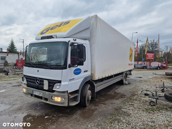 Mercedes-Benz Atego  1223