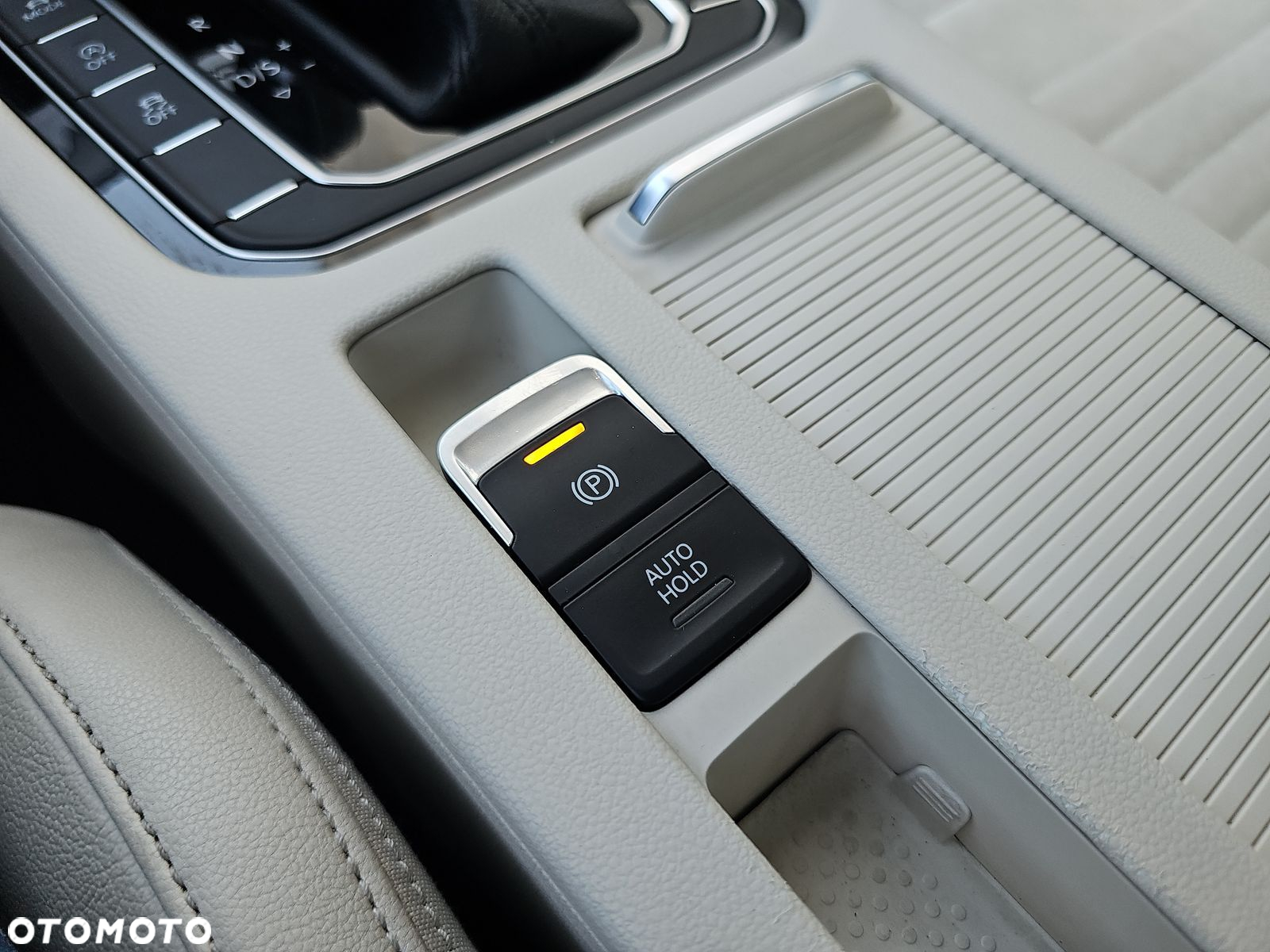 Volkswagen Passat - 29