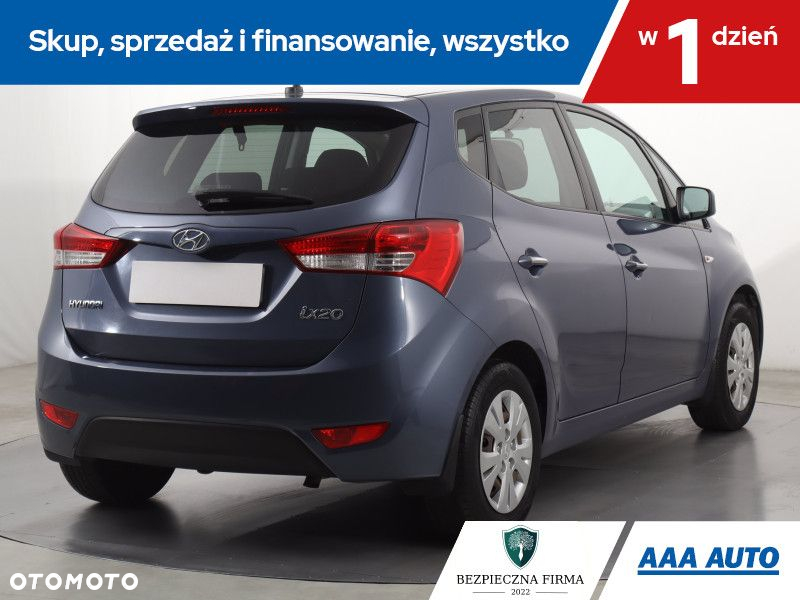 Hyundai ix20 - 6