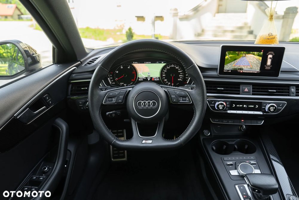 Audi A4 Avant 2019 photo 5