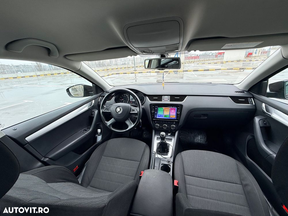 SKODA Octavia 2013 — imagine 10