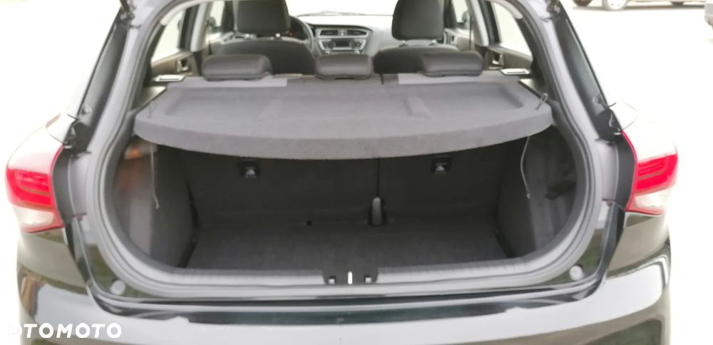 Hyundai i20 1.2 Classic - 29