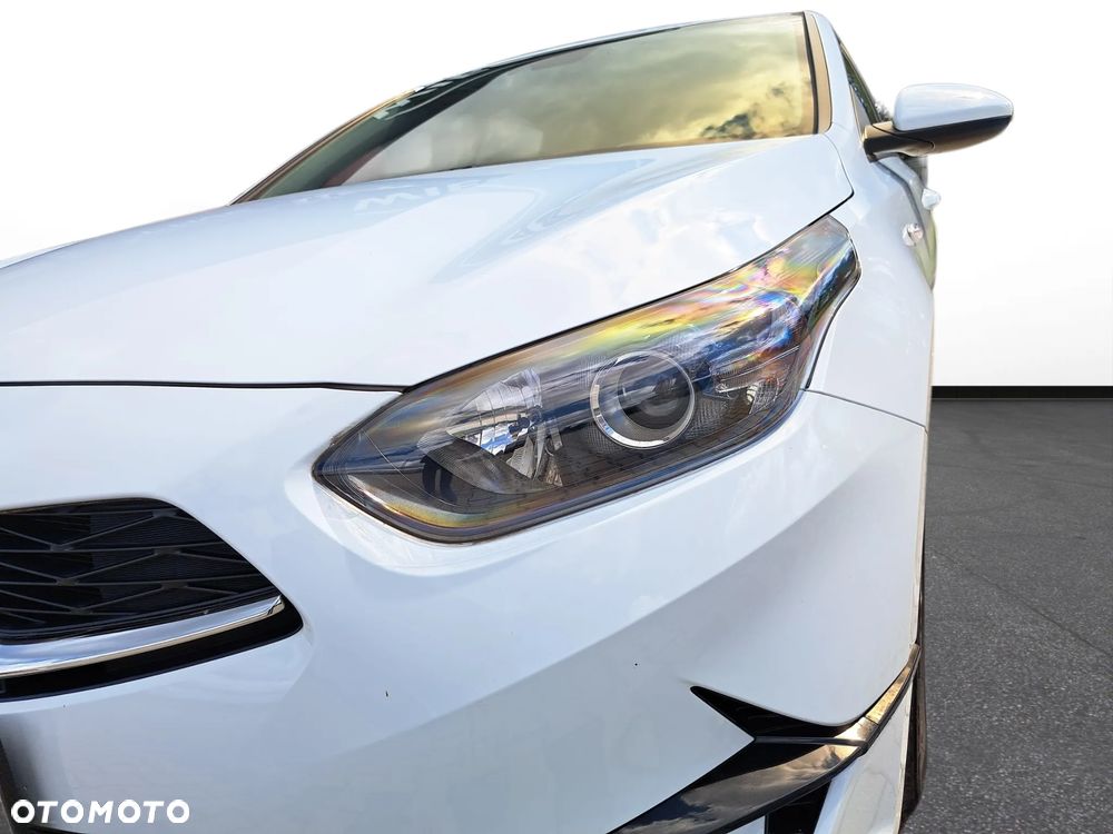 Kia Ceed 1.0 T-GDI M - 11
