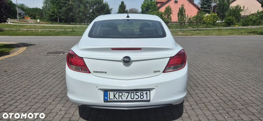 Opel Insignia 2.0 CDTI Edition - 6