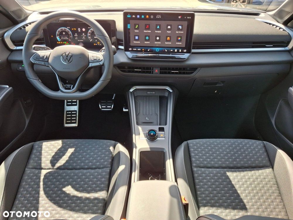 Volkswagen T-Roc 1.5 eTSI R-Line DSG - 22