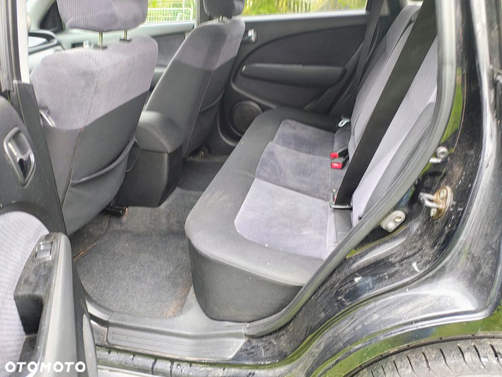 Mitsubishi Outlander 2.4 4WD Intense - 8