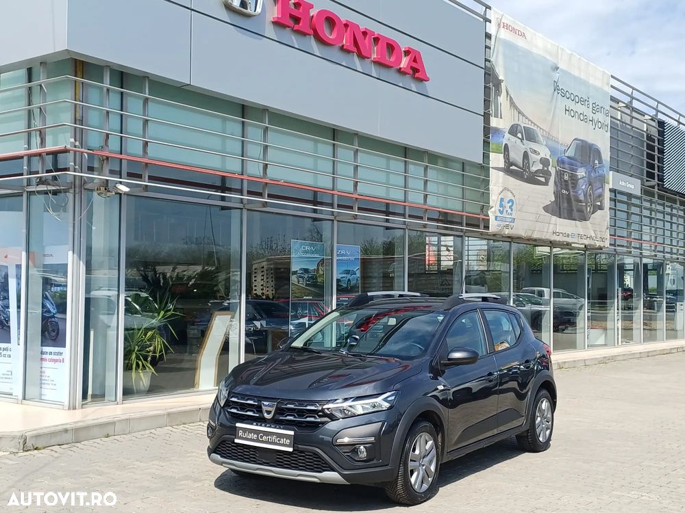 Dacia Sandero Stepway TCe 90 MT6 Comfort - 1