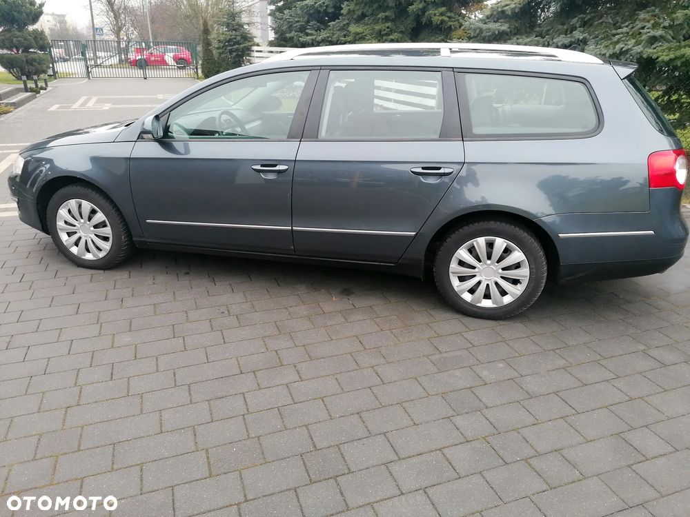 Volkswagen Passat 2.0 TDI Comfortline - 7