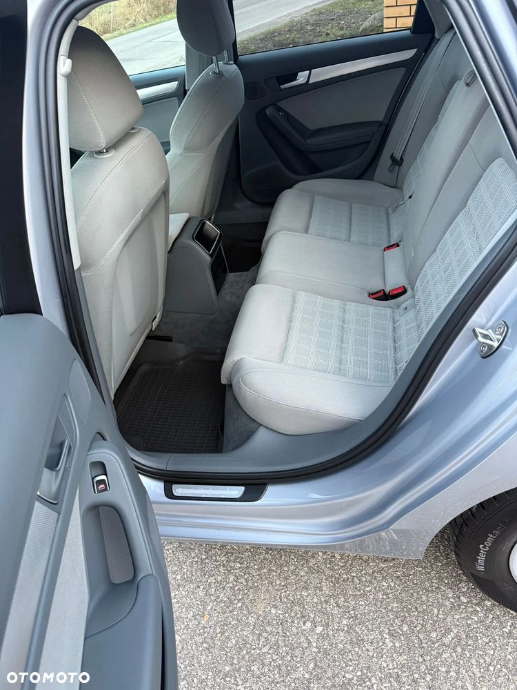 Audi A4 Limousine 2.0 TDI ultra - 13