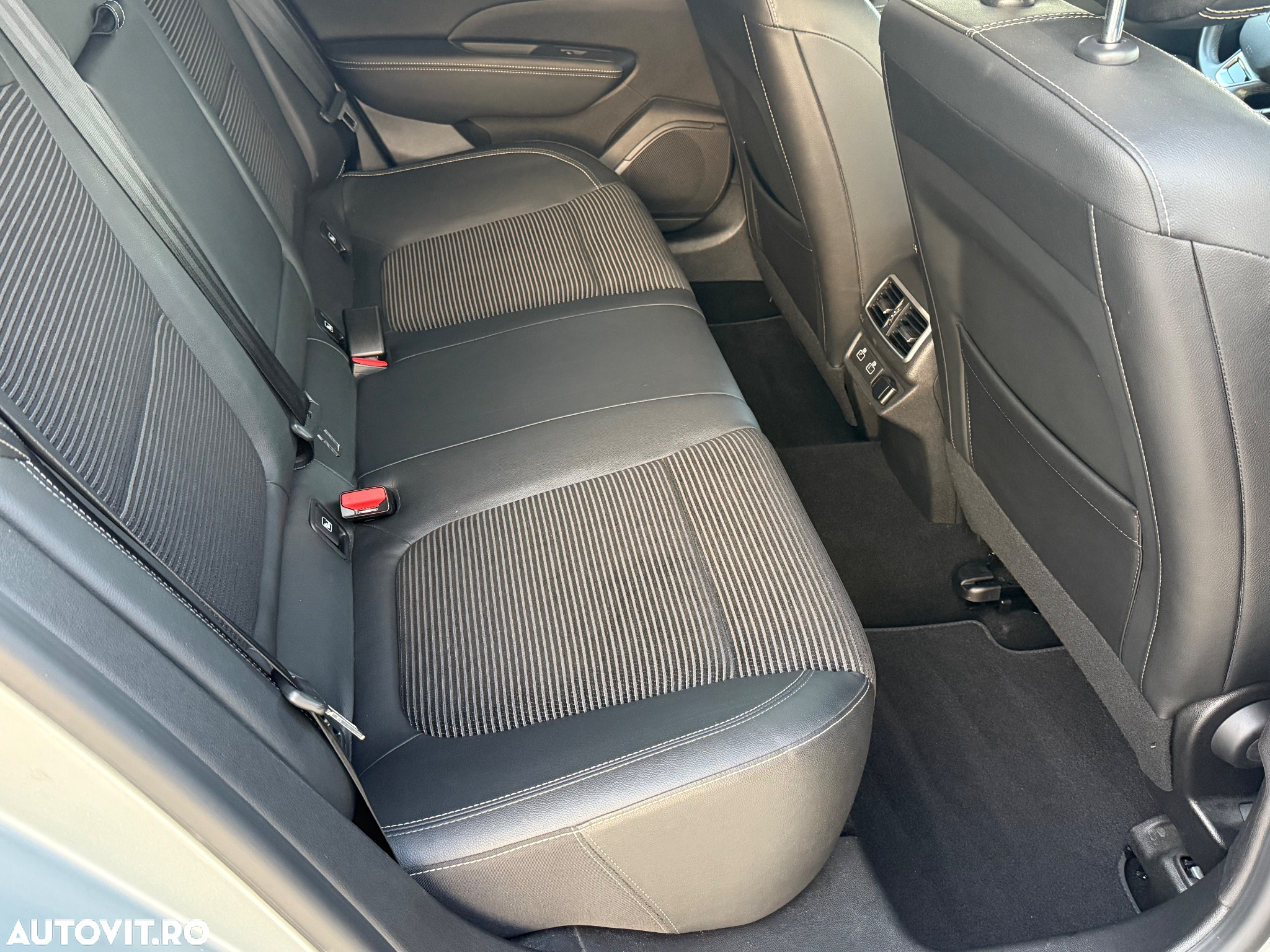 Renault Talisman Grandtour BLUE dCi 160 EDC INTENS - 14