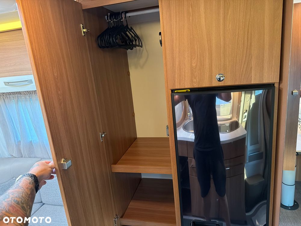Eura Mobil Activia One 570 HS - 18