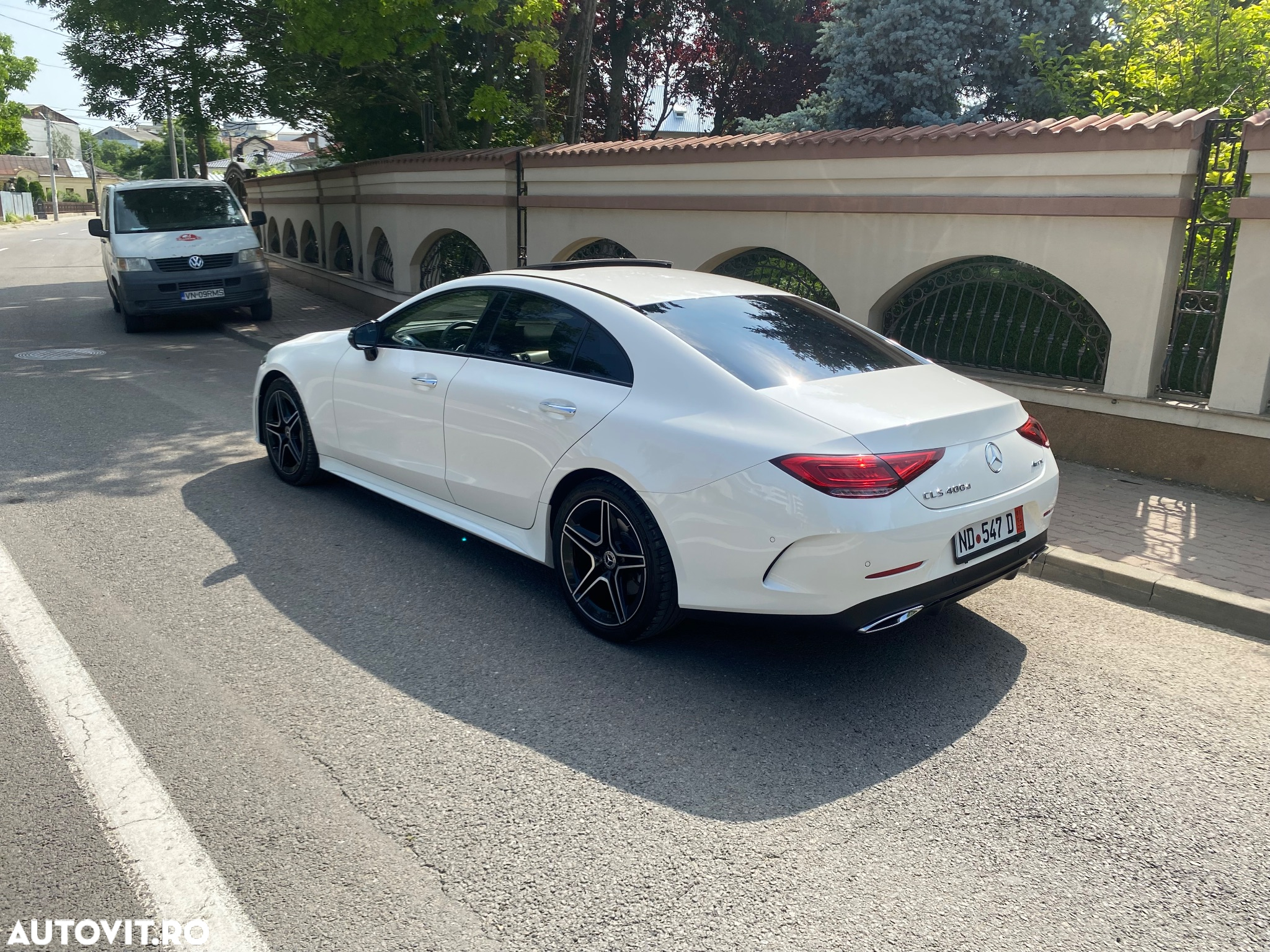 Mercedes-Benz CLS 400 d 4Matic 9G-TRONIC AMG Line - 3