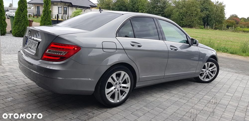 Mercedes-Benz Klasa C - 16