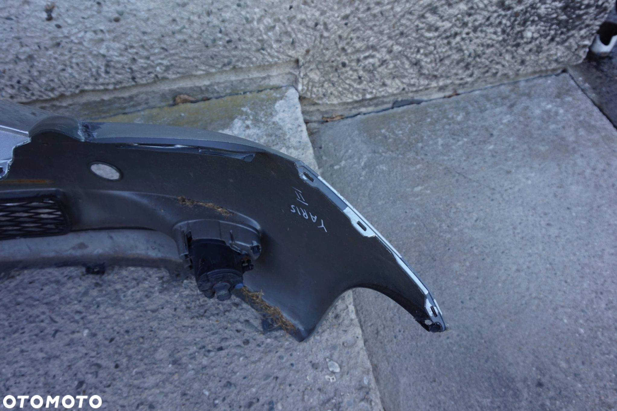 ZDERZAK PRZÓD PRZEDNI TOYOTA YARIS II 05/09r - 8