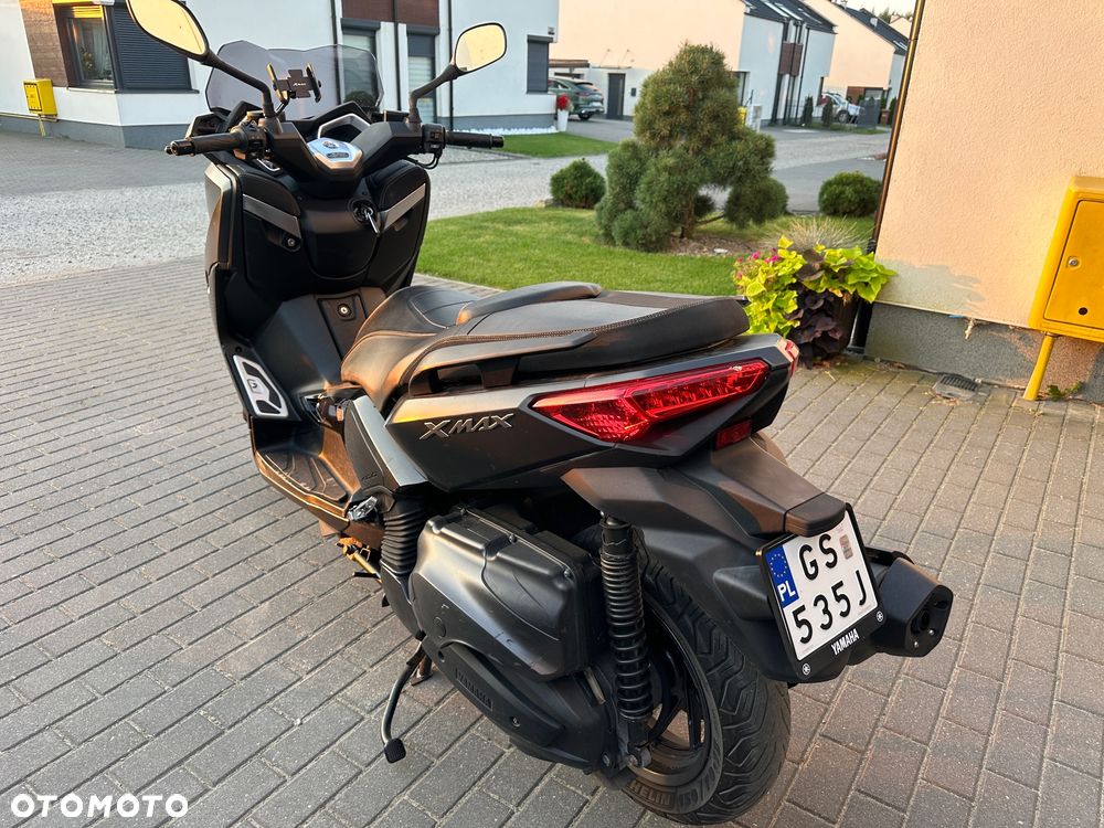 Yamaha X-max - 3