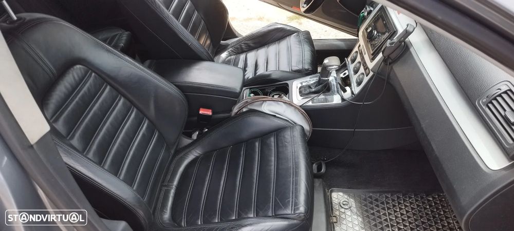 VW Passat 2.0 TDI Highline DSG - 6