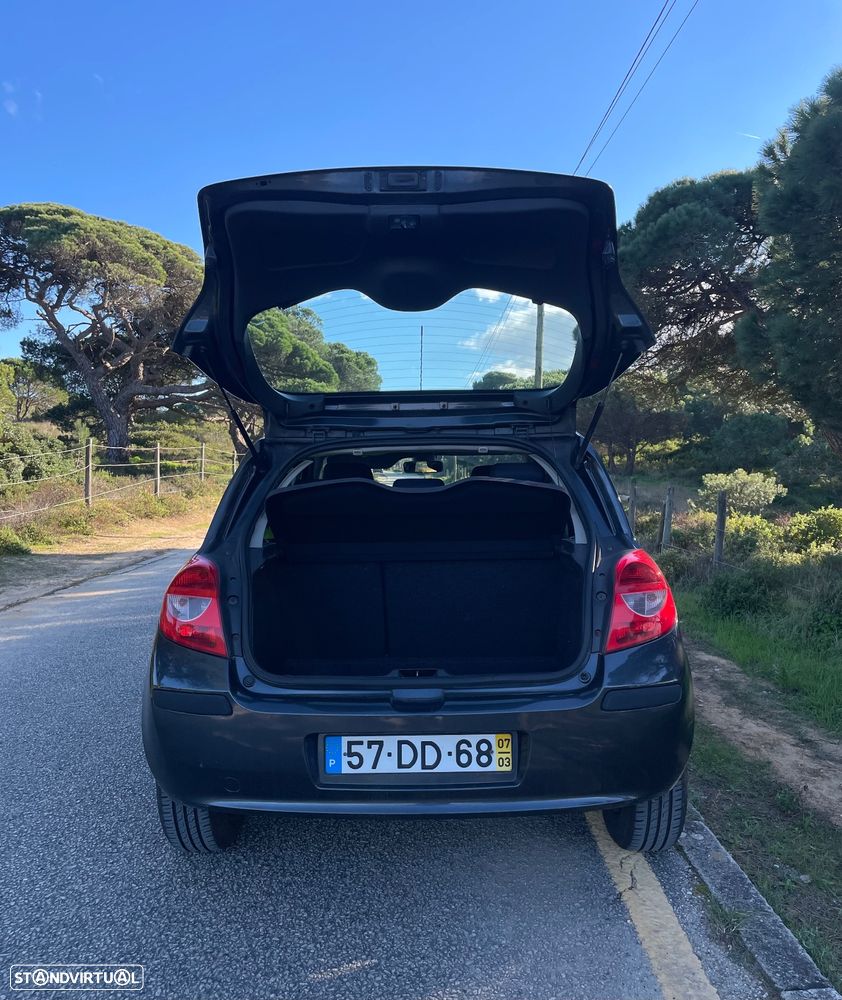 Renault Clio 1.2 16V Dynamique - 4