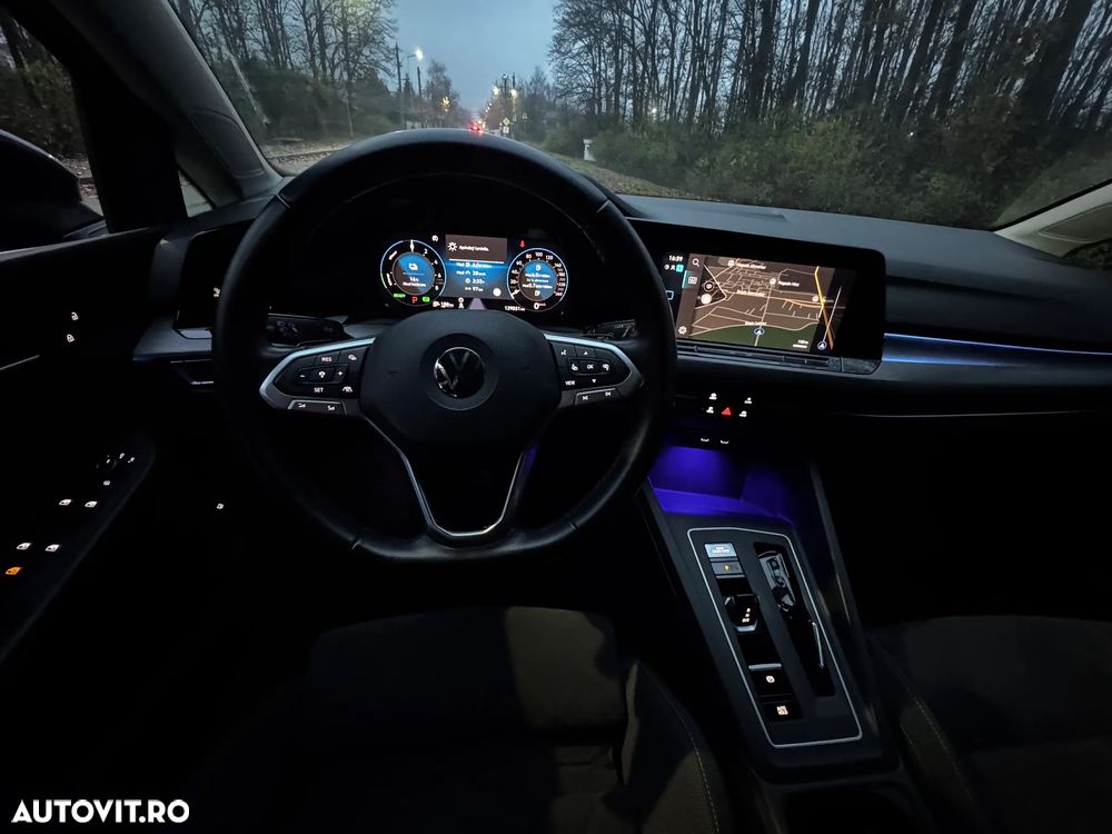 Volkswagen Golf 1.4 eHybrid Style - 7