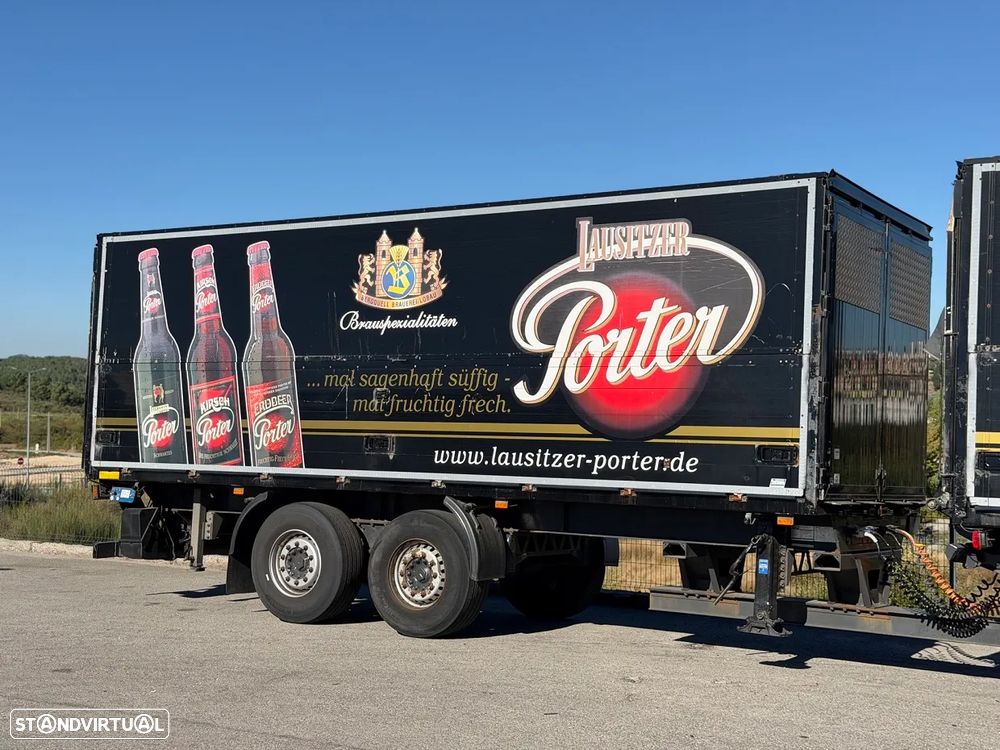 Mercedes Benz Antos 2543 6x2 Porta-Bebidas FullAir - 25