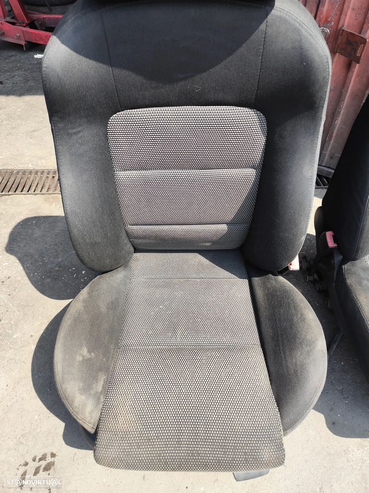 Seat Leon 1M / Toledo - BANCOS FRENTE - 11