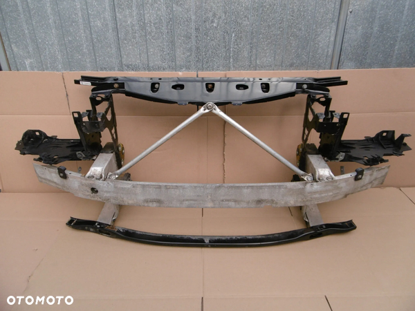 Pas przedni wzmocnienie czołowe belka zderzaka okular absorber bmw f10 f11