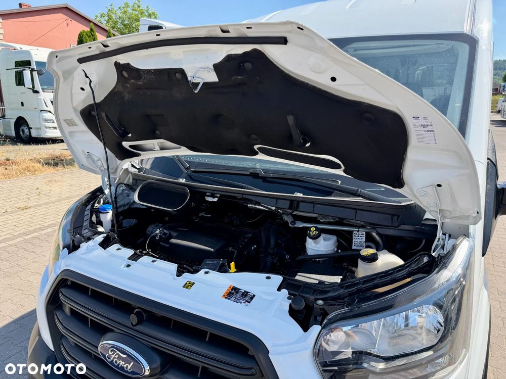 Ford Transit Kombi L3H2 Limited - 34
