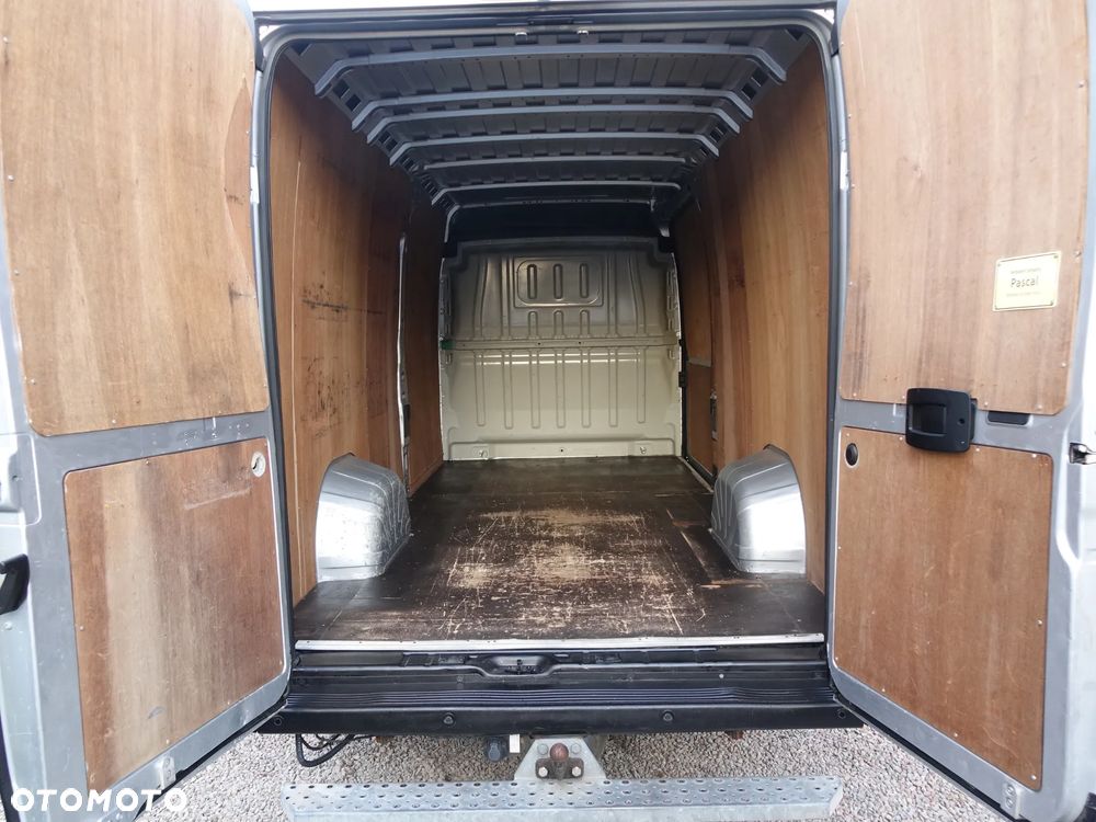 Peugeot Boxer 3-osobowy L4H2 najdłuższy - 14