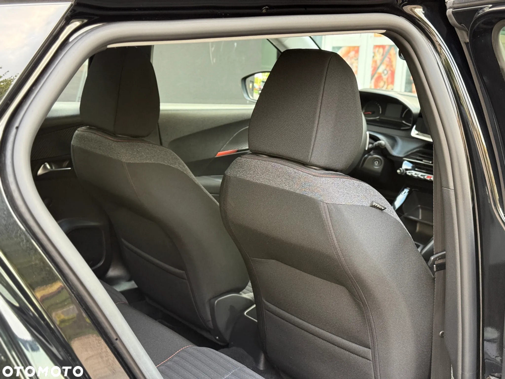 Peugeot 2008 1.2 PureTech Active Pack S&S EAT8 - 26