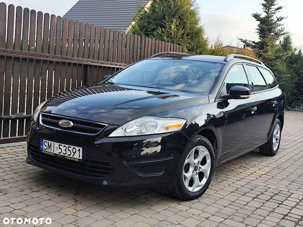 Ford Mondeo 1.6 Ambiente - 16