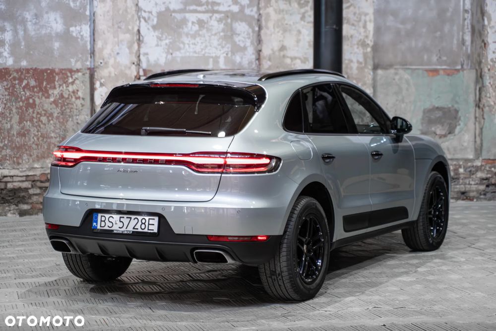 Porsche Macan Standard - 10