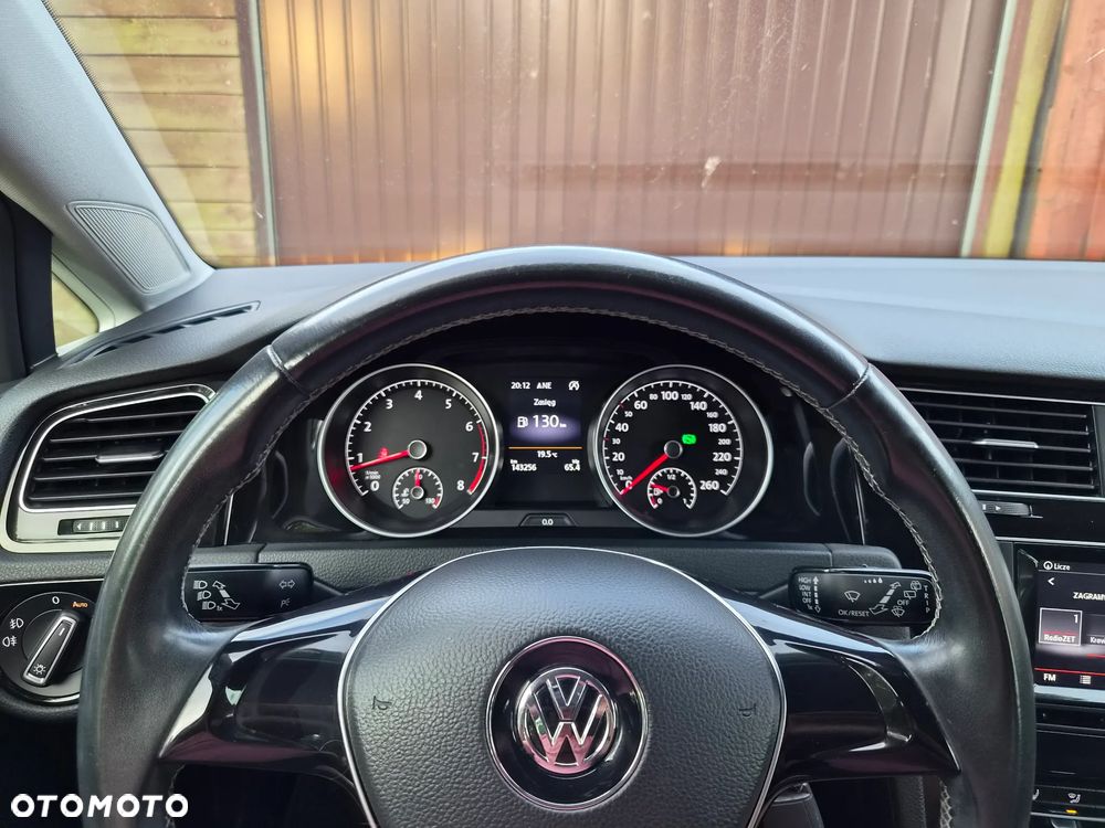 Volkswagen Golf 1.2 TSI BlueMotion Technology DSG Cup - 16