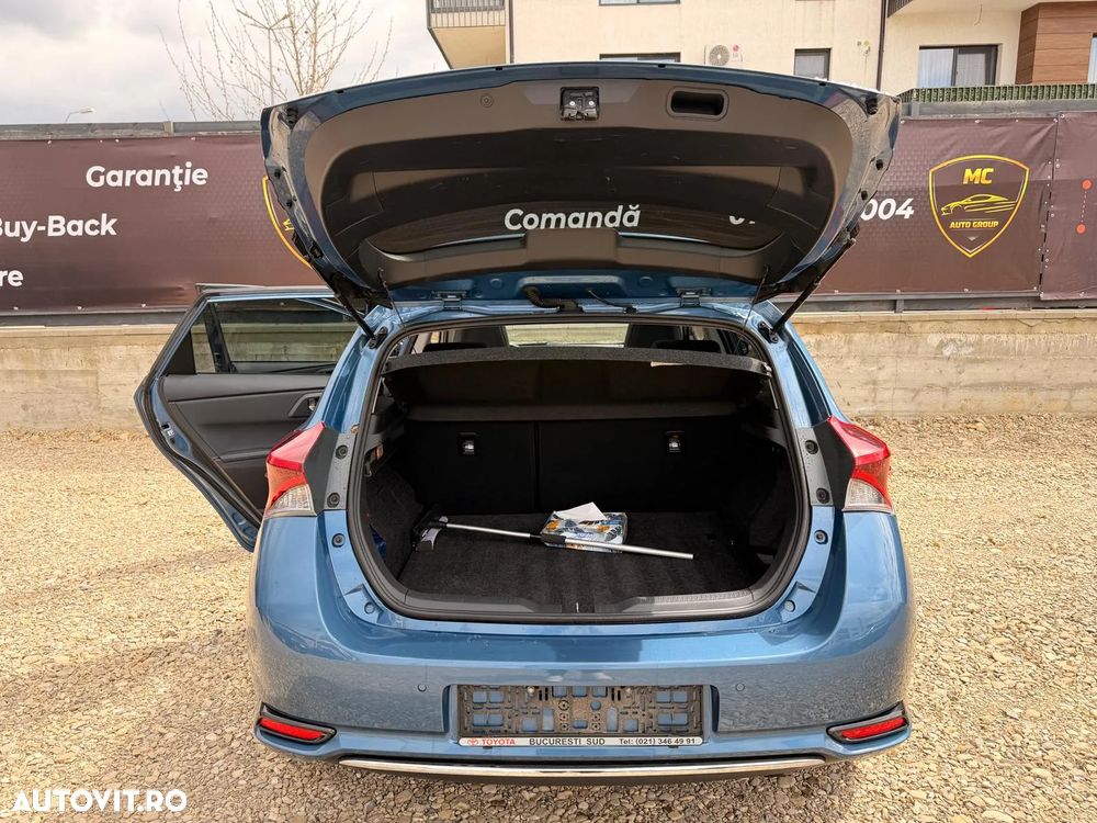 Toyota Auris - 19