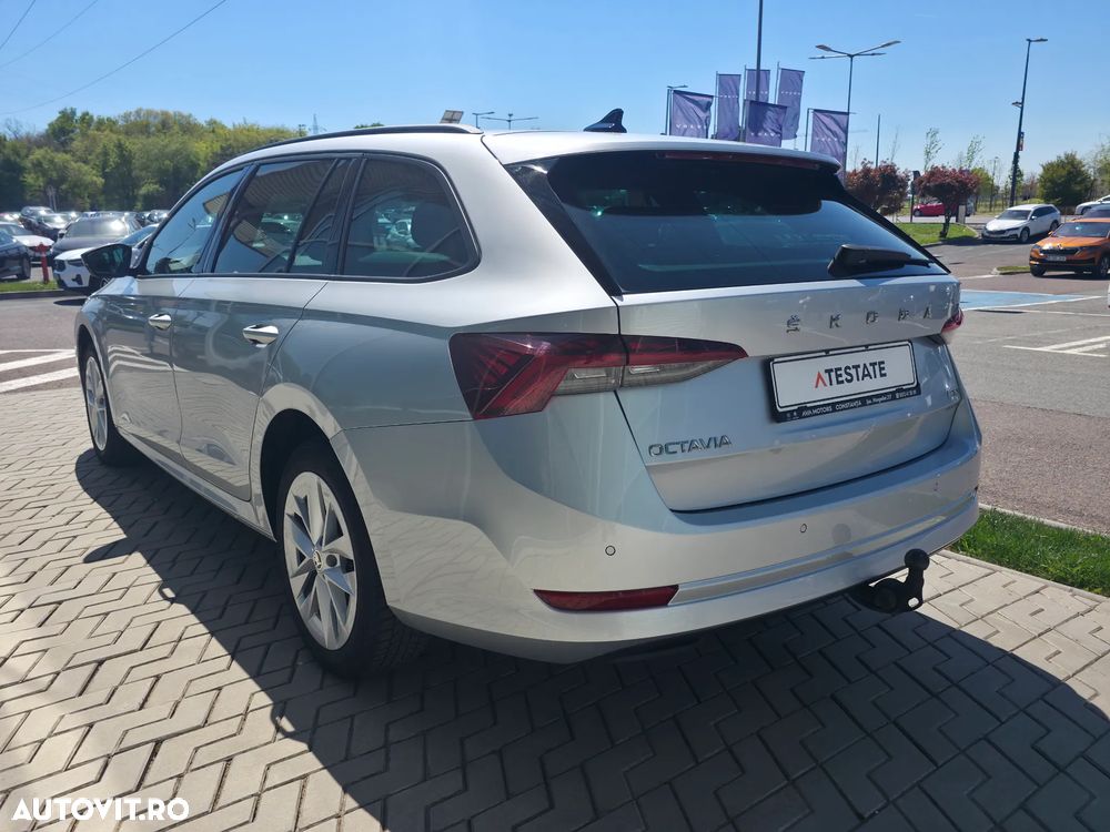 Skoda Octavia - 12