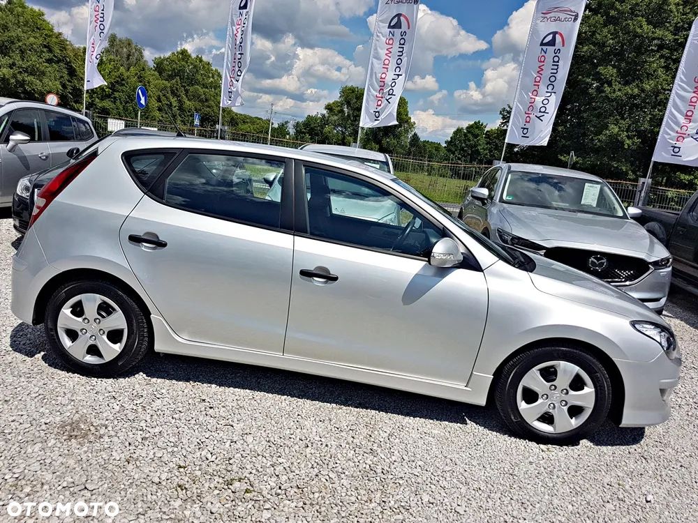 Hyundai i30 i30cw 1.4 UEFA EURO 2012 Edition - 5
