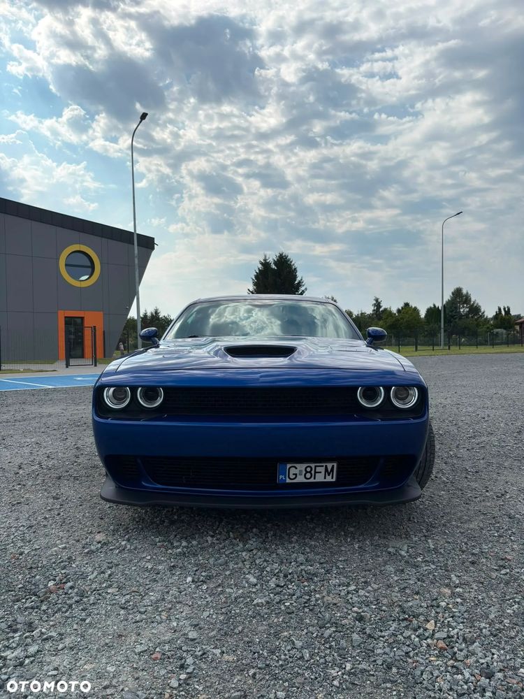 Dodge Challenger - 9