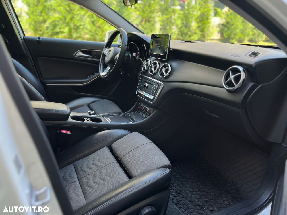 Mercedes-Benz GLA 200 d 4MATIC Aut. - 9