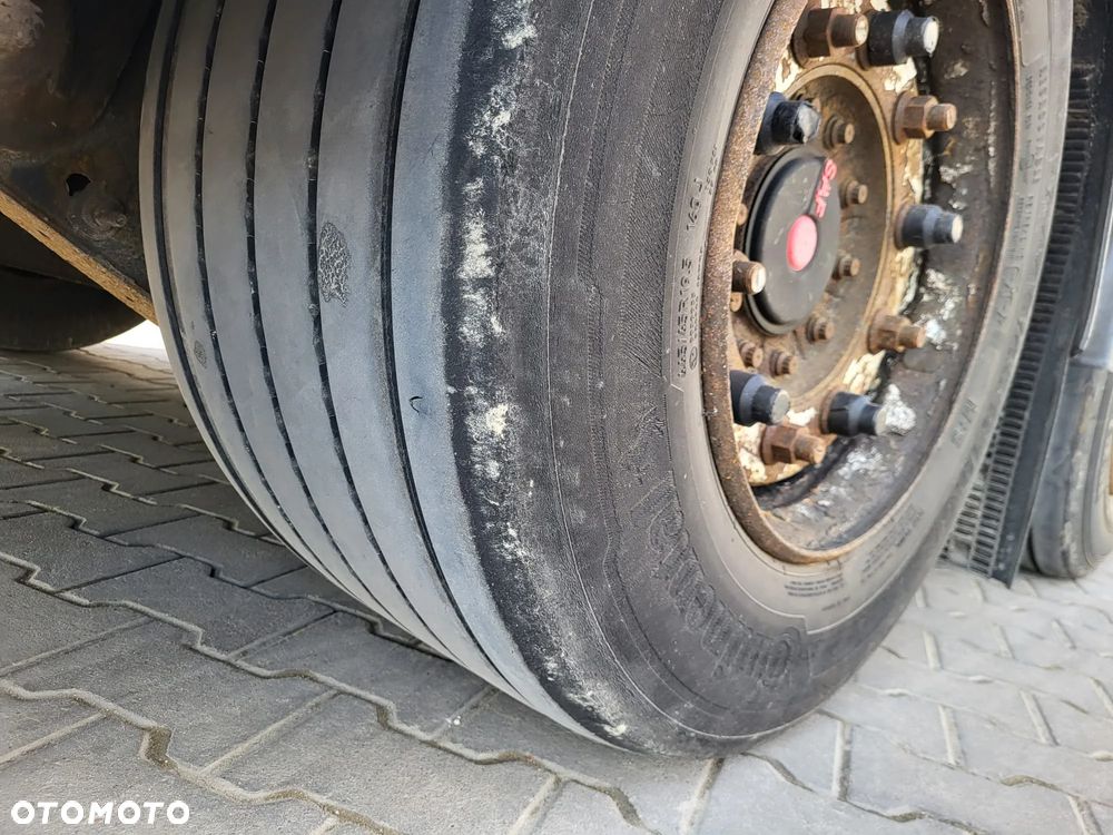 Schwarzmuller Joloda, osie SAF, koła 445/45 R19,5 - 9