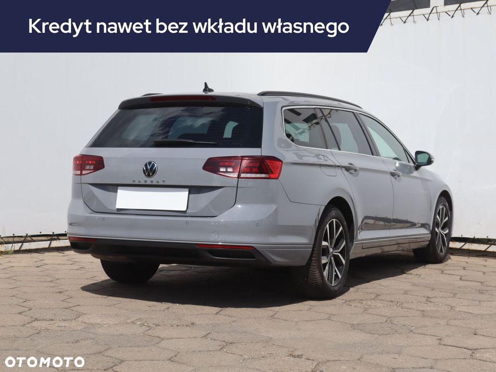 Volkswagen Passat Variant - 7