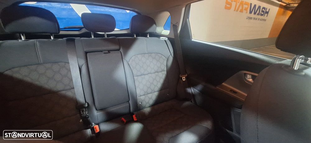 Kia Niro 1.6 GDi HEV EX - 8