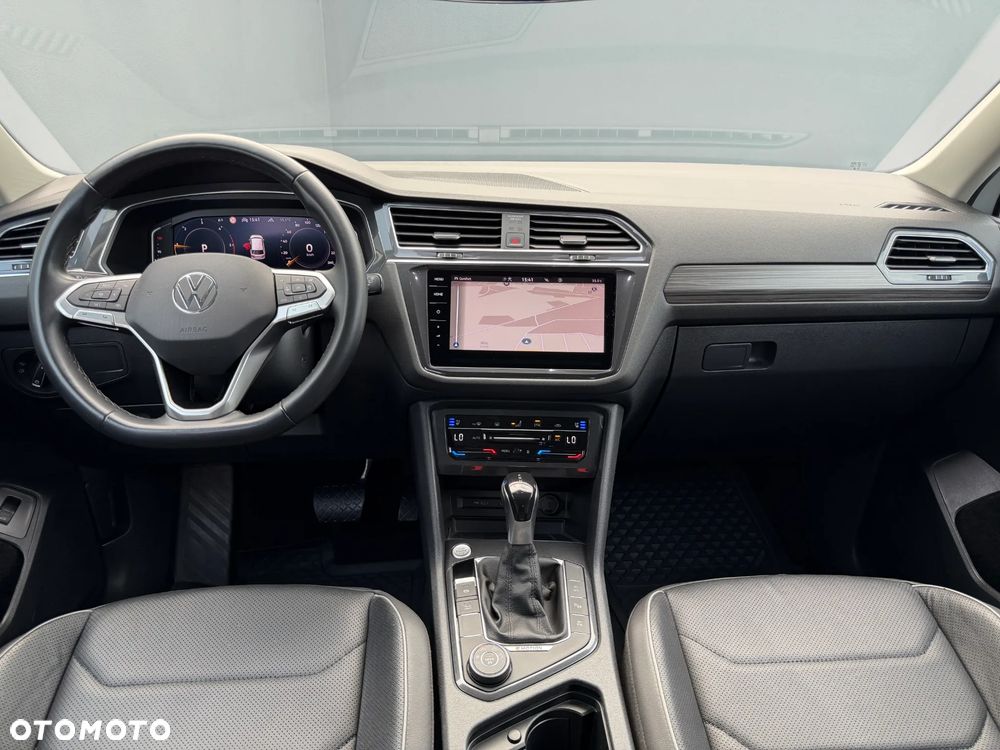Volkswagen Tiguan Allspace 2.0 TDI 4Mot Elegance DSG - 33