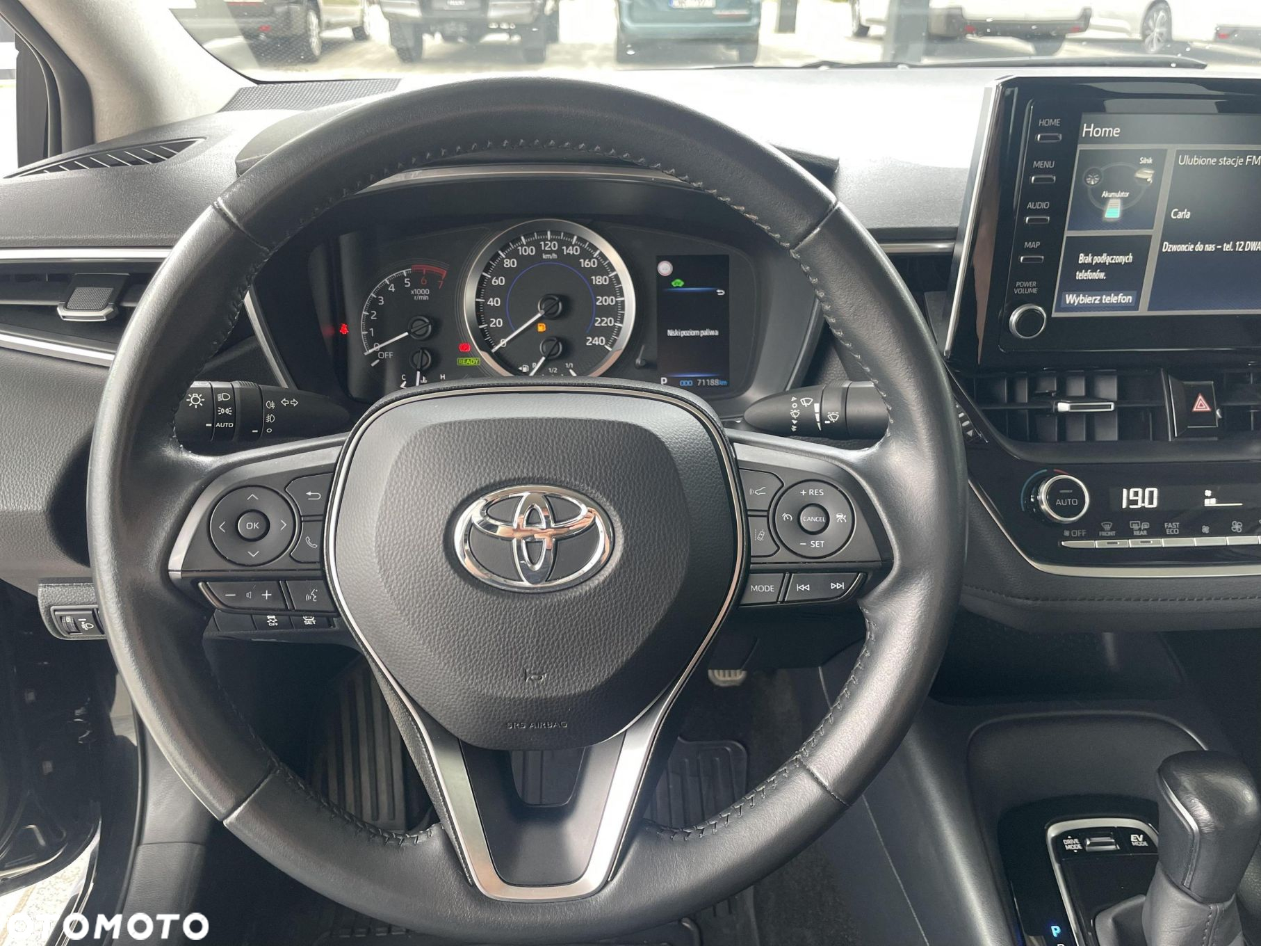 Toyota Corolla - 16