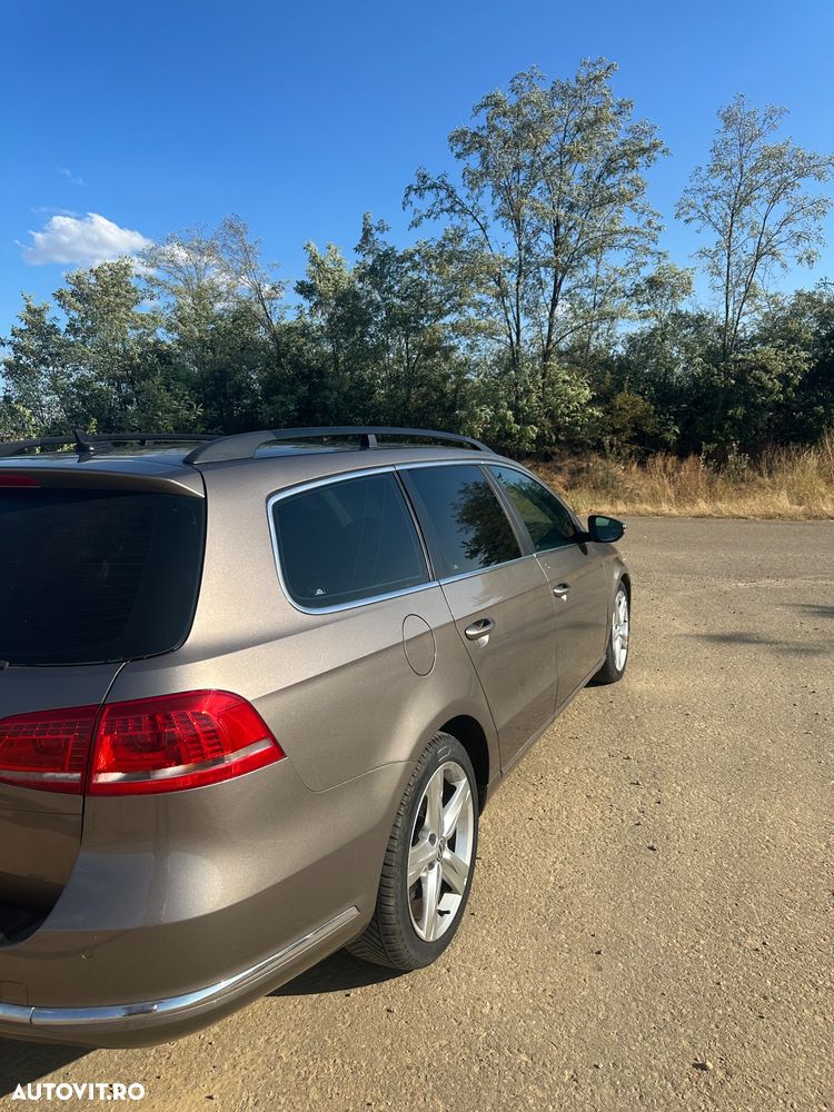 Volkswagen Passat 2.0 TDI Blue TDI Highline - 6